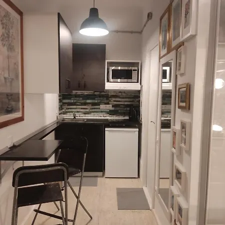 Mini House Loft 25m2 In Villa *